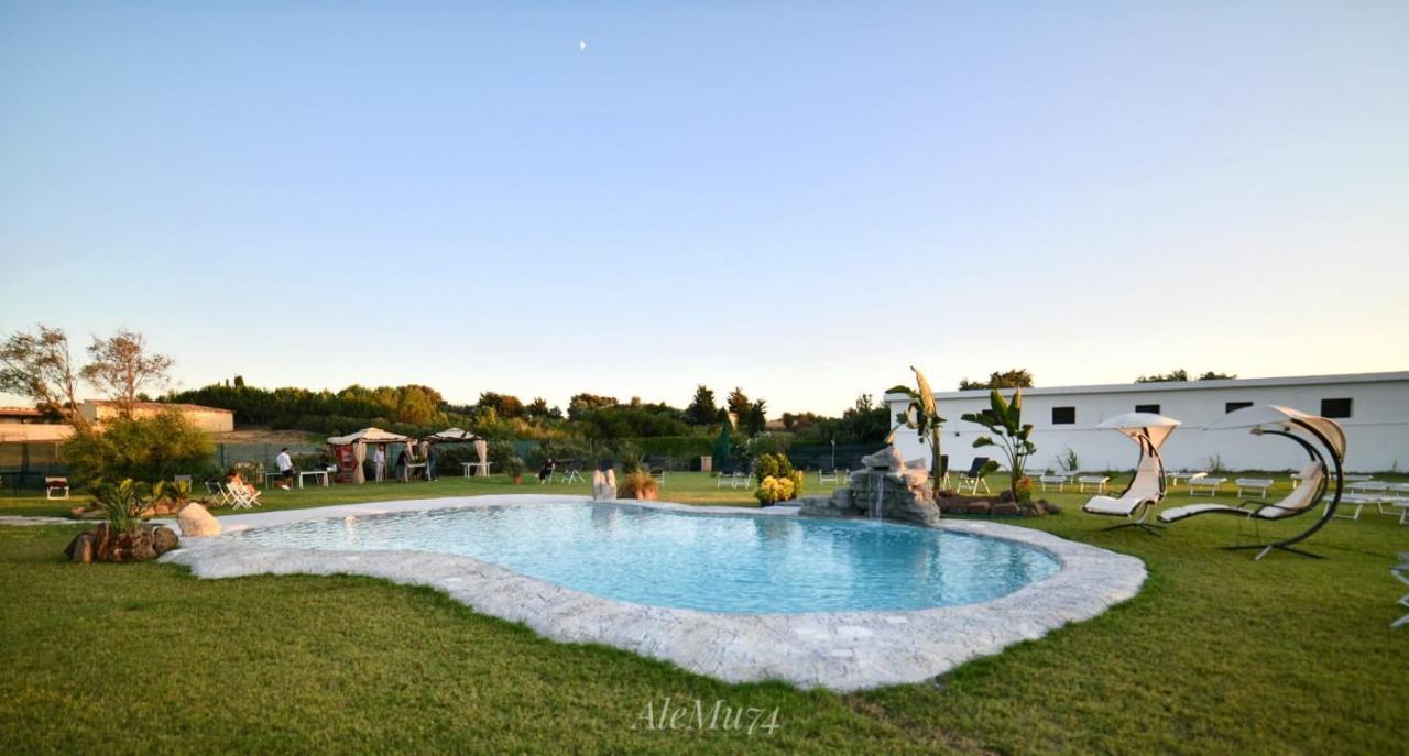 Agriturismo Santa Lucia Tratalias Ngoại thất bức ảnh