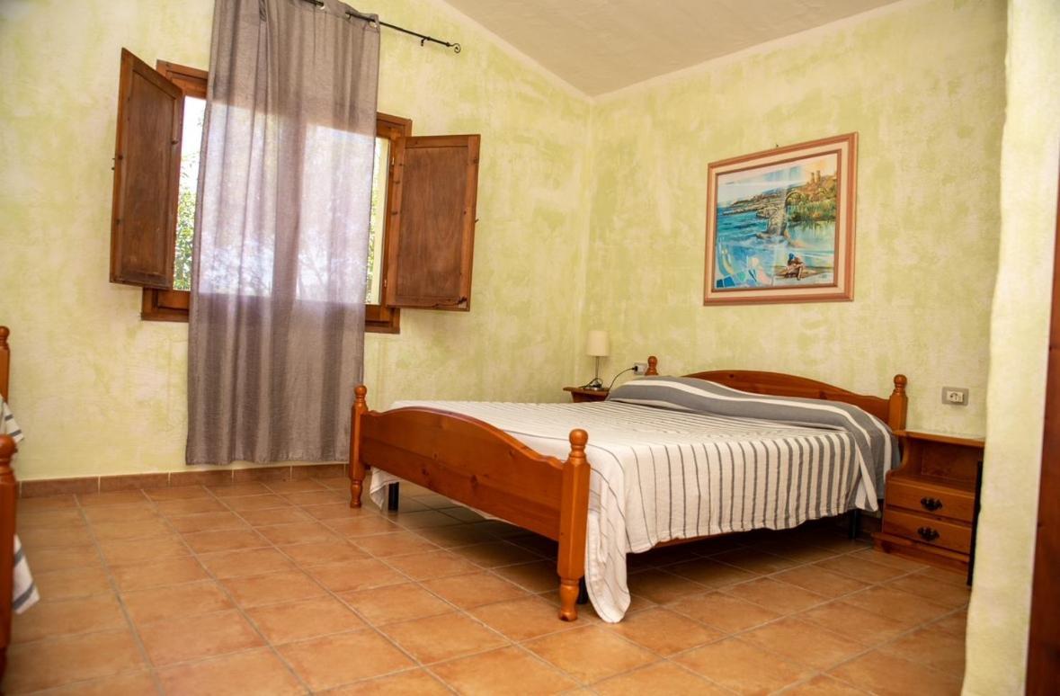 Agriturismo Santa Lucia Tratalias Ngoại thất bức ảnh